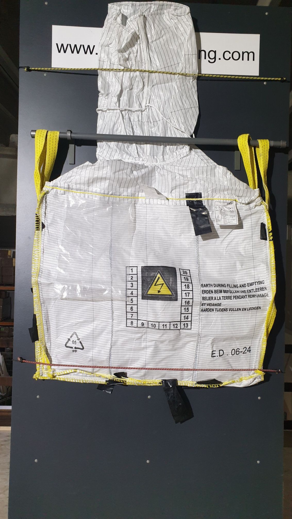 Used Q-bag Q6.93 91 106 cm ex plastics